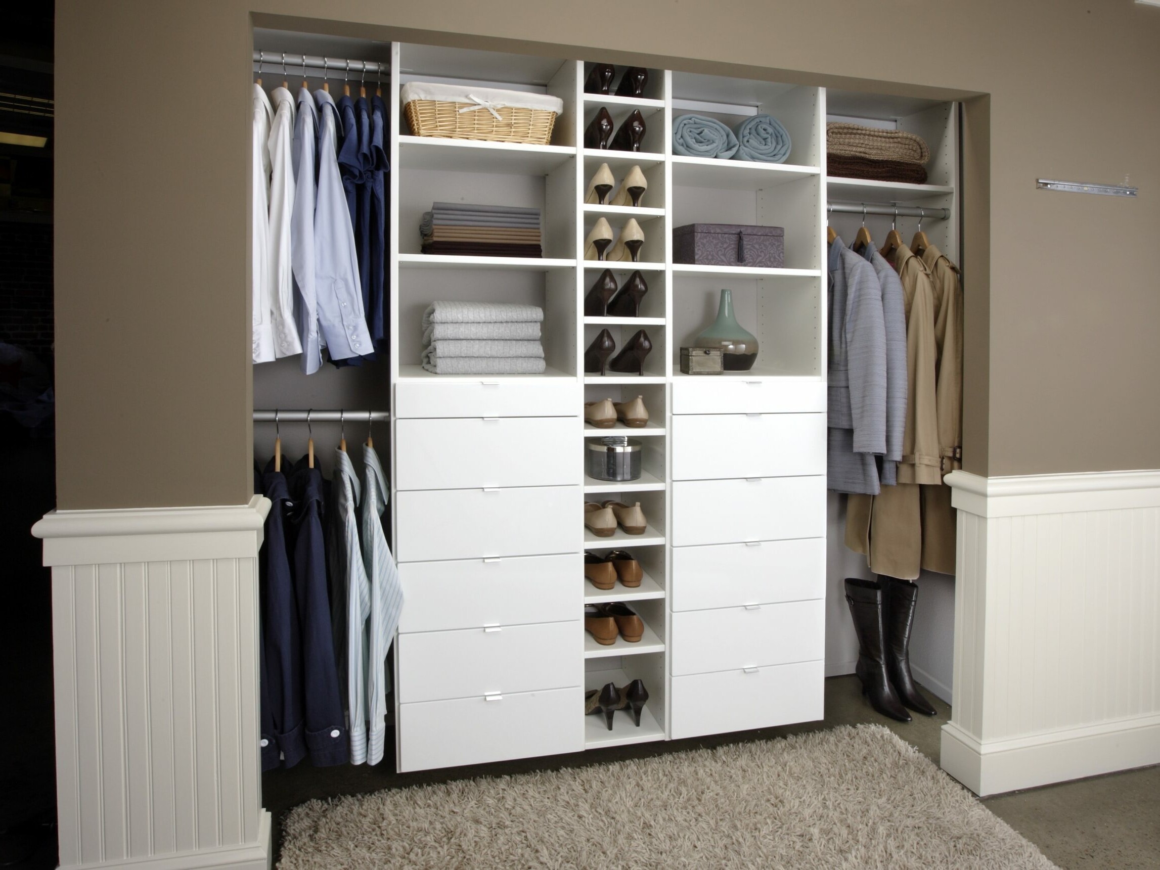 Reach-in Closet Systems